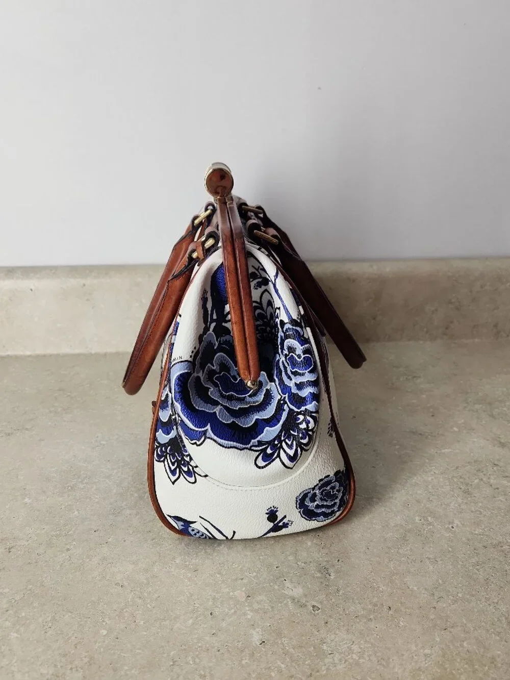 Brahmin Frame Satchel Blue Delft floral birds print hand bag classic rare - Picture 5 of 16